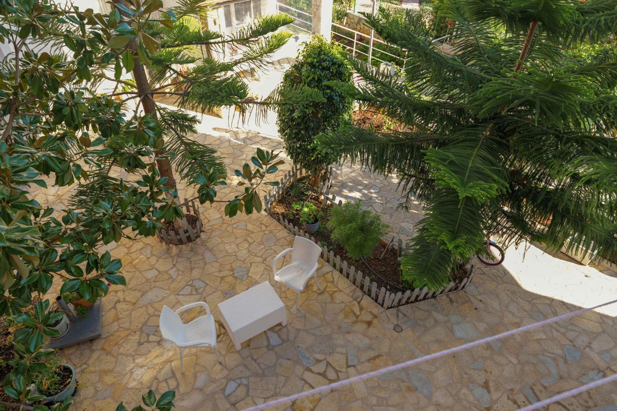 Hotel Chris Ksamil Ngoại thất bức ảnh
